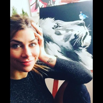 ella32