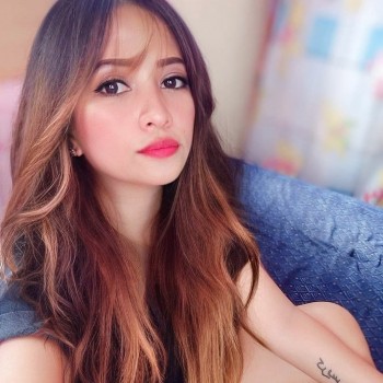 Anne23
