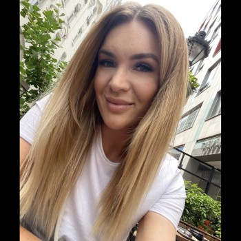 Annabel42837